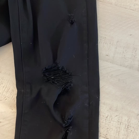 Paige jeans ripped style, skinny, low rise - Picture 4 of 4